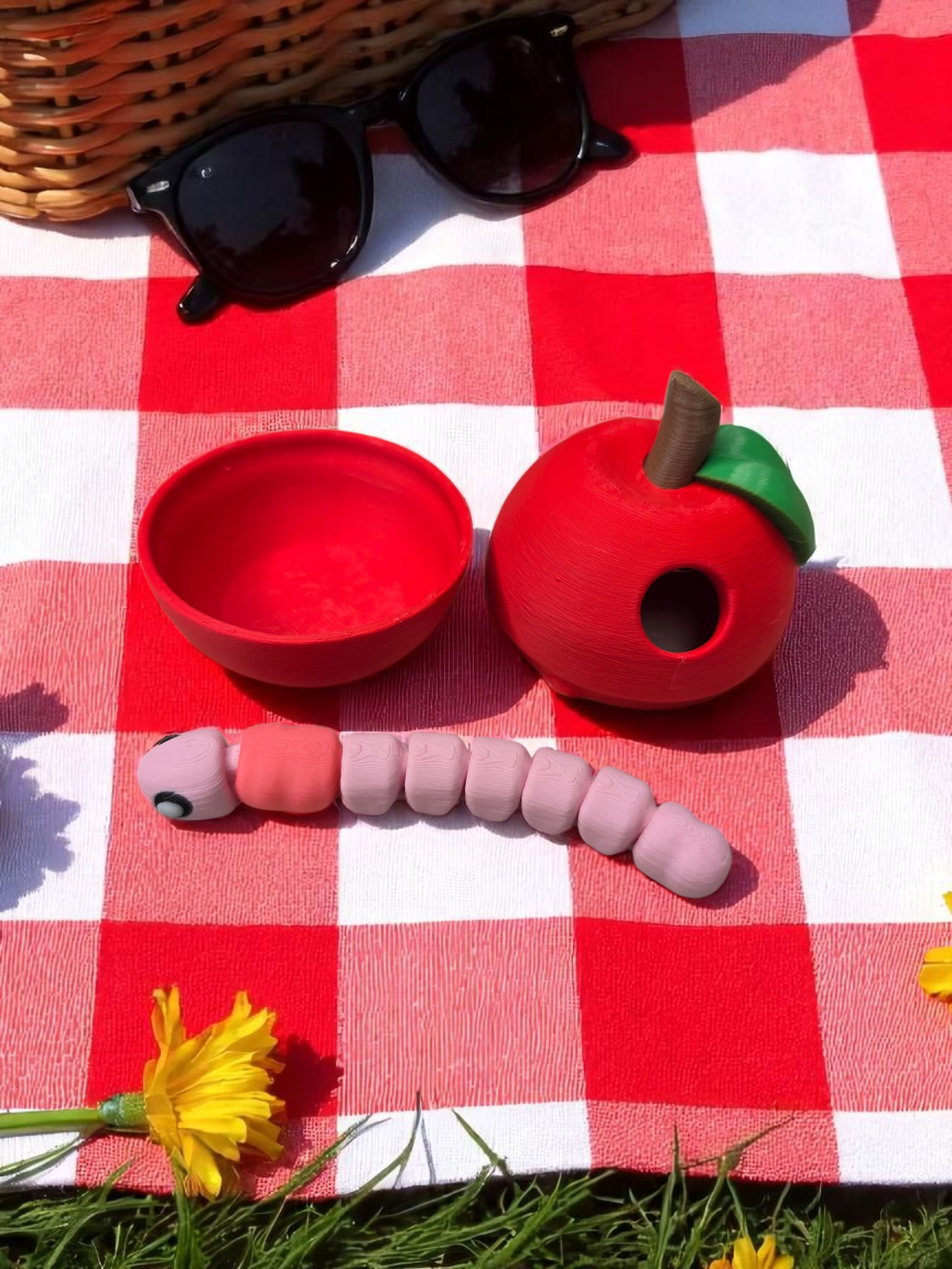 Worm In An Apple by 3D Creation Cove Worm In An Apple by 3D Creation Cove - Image 3