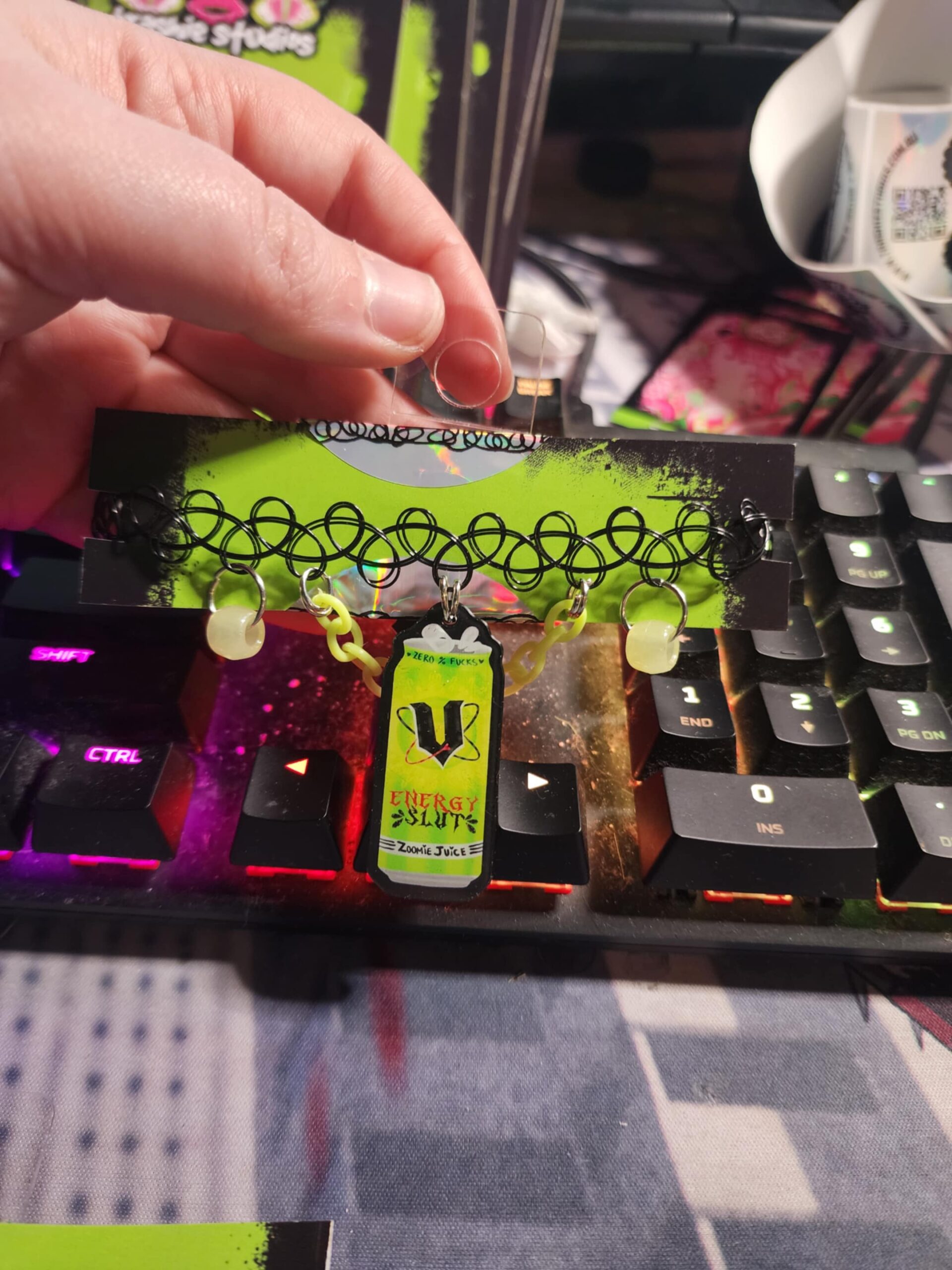 Stretchy Choker - V CAN by Trashie Studios Stretchy Choker - V CAN by Trashie Studios