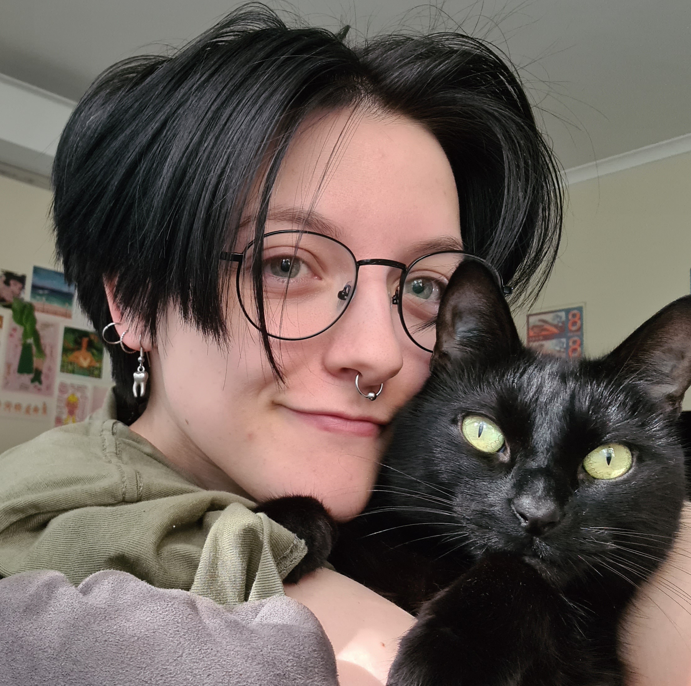 Nervous-Ghost-Brodie-Lulu